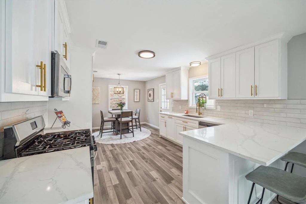 Photo of 14022 Roundstone Lane