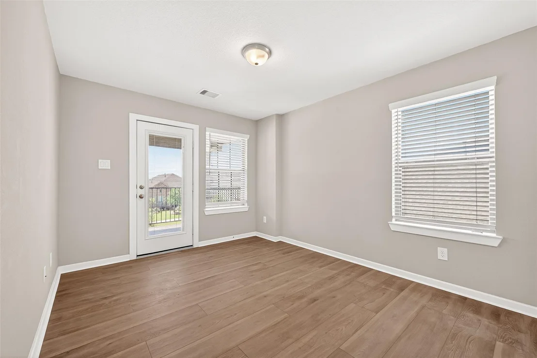 Photo of 4207 Maple Glen Drive