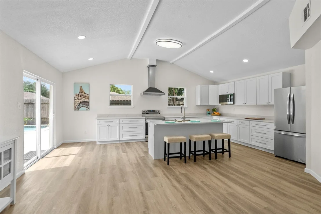 Photo of 19218 Cypress Harbor Drive
