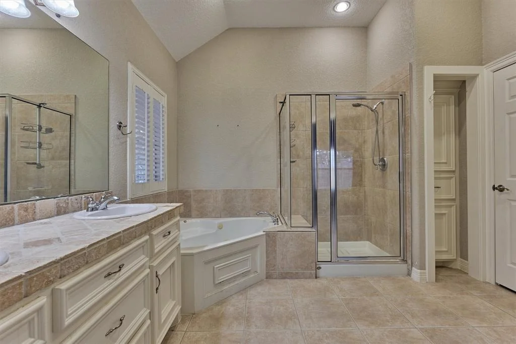 Photo of 18 Monterrey Cove