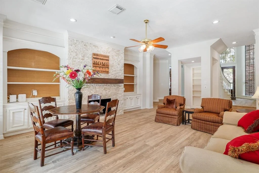 Photo of 1611 Windsor Park Drive