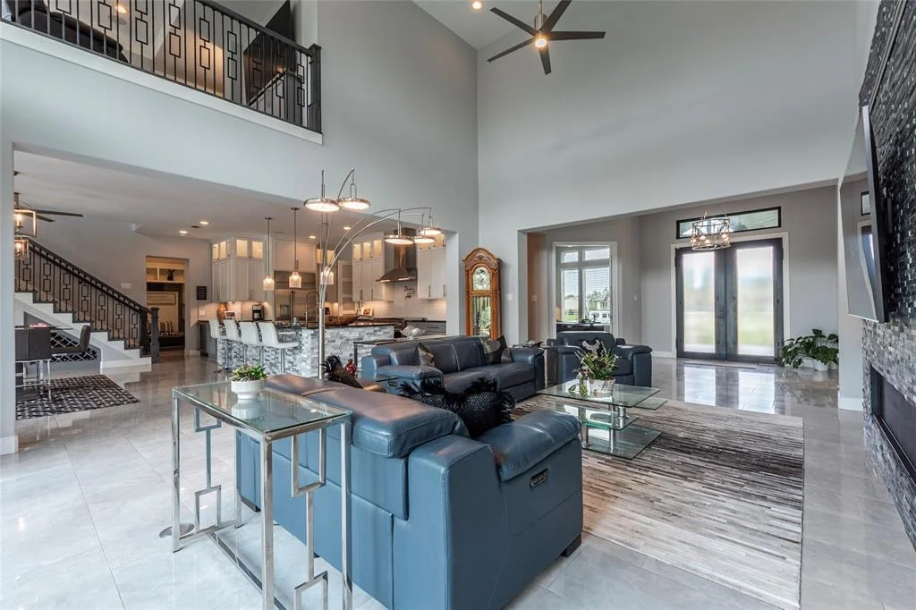Photo of 5707 Windmill Lane