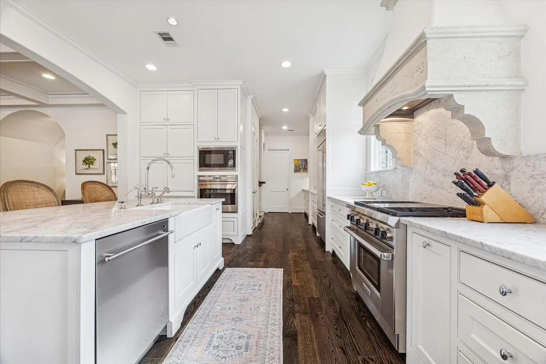 Photo of 6234 Lynbrook Drive