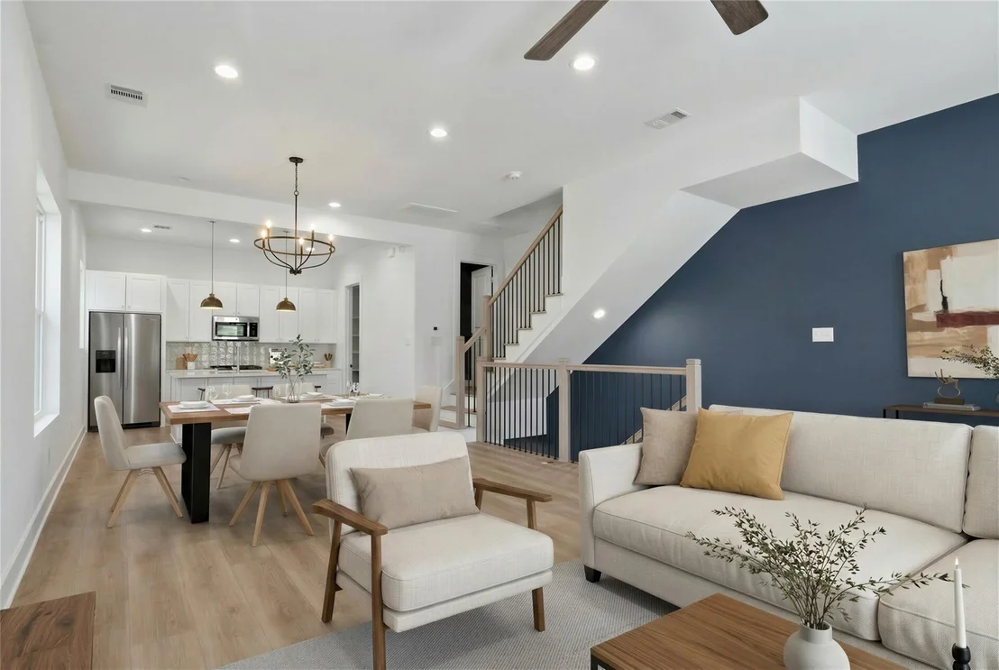 Photo of 2806 Versailles Oak Lane
