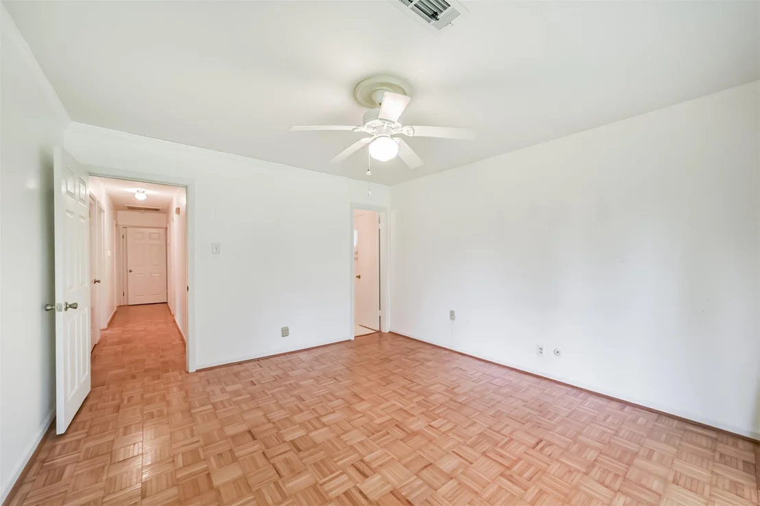 Photo of 7510 Romney Road