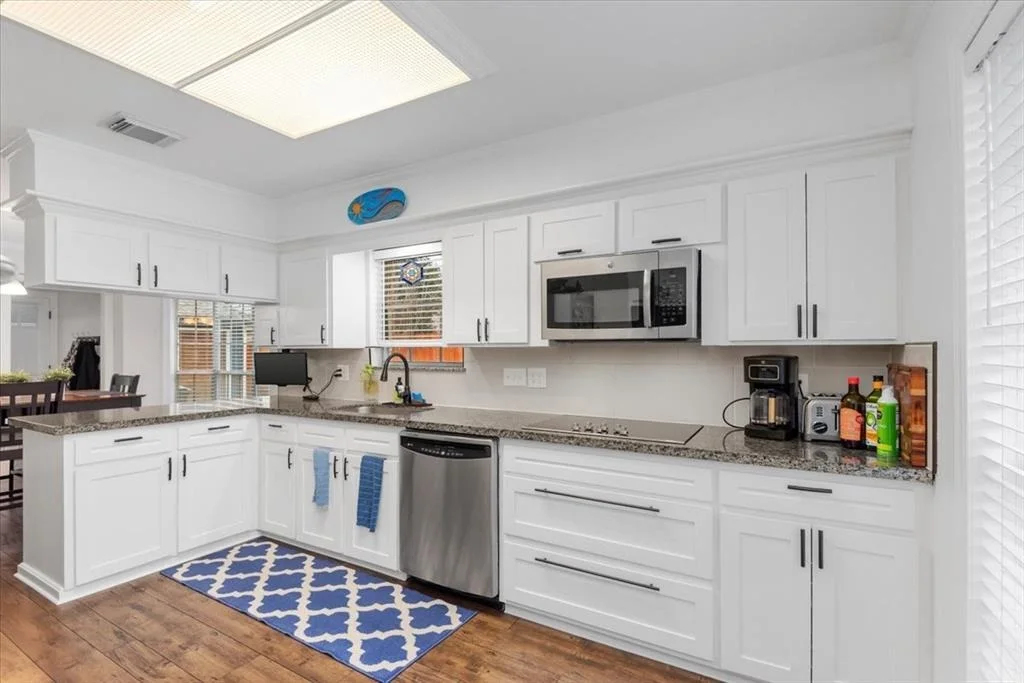 Photo of 6722 Saffron Hills Drive