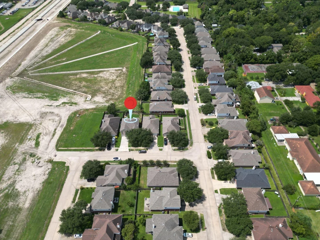 Photo of 11011 Glenora Drive