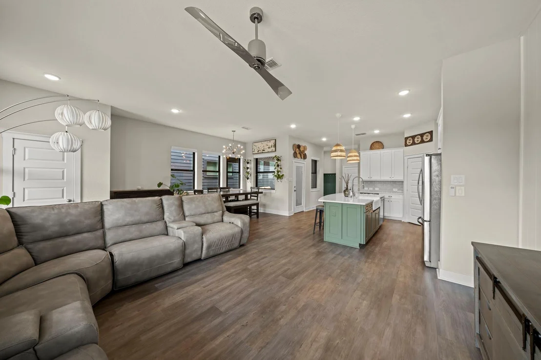 Photo of 18507 Parkland Square Place