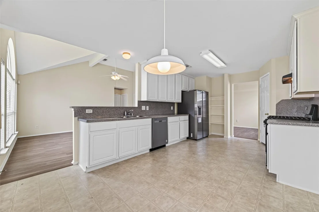 Photo of 2111 Laurel Arbor Drive