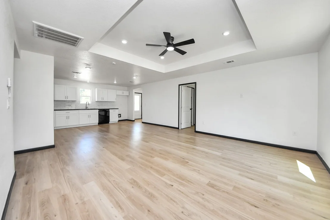 Photo of 2896 Road 5018