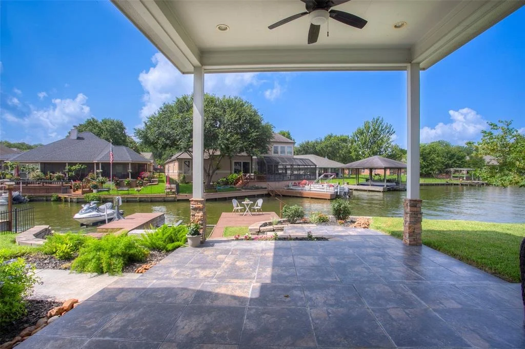 Photo of 13690 Shoreline Drive