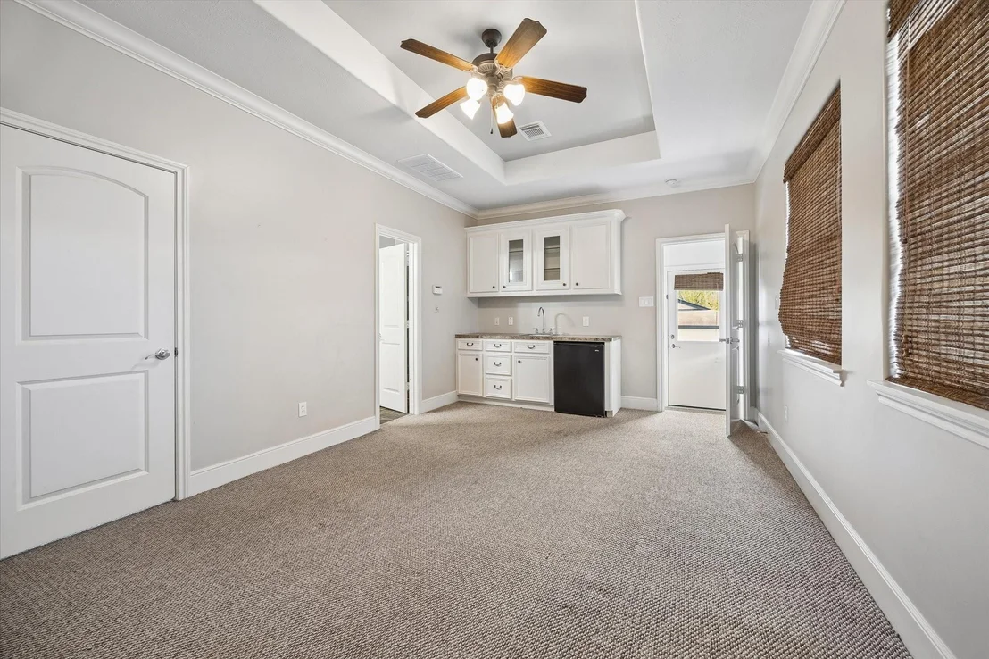 Photo of 4523 Maple Street