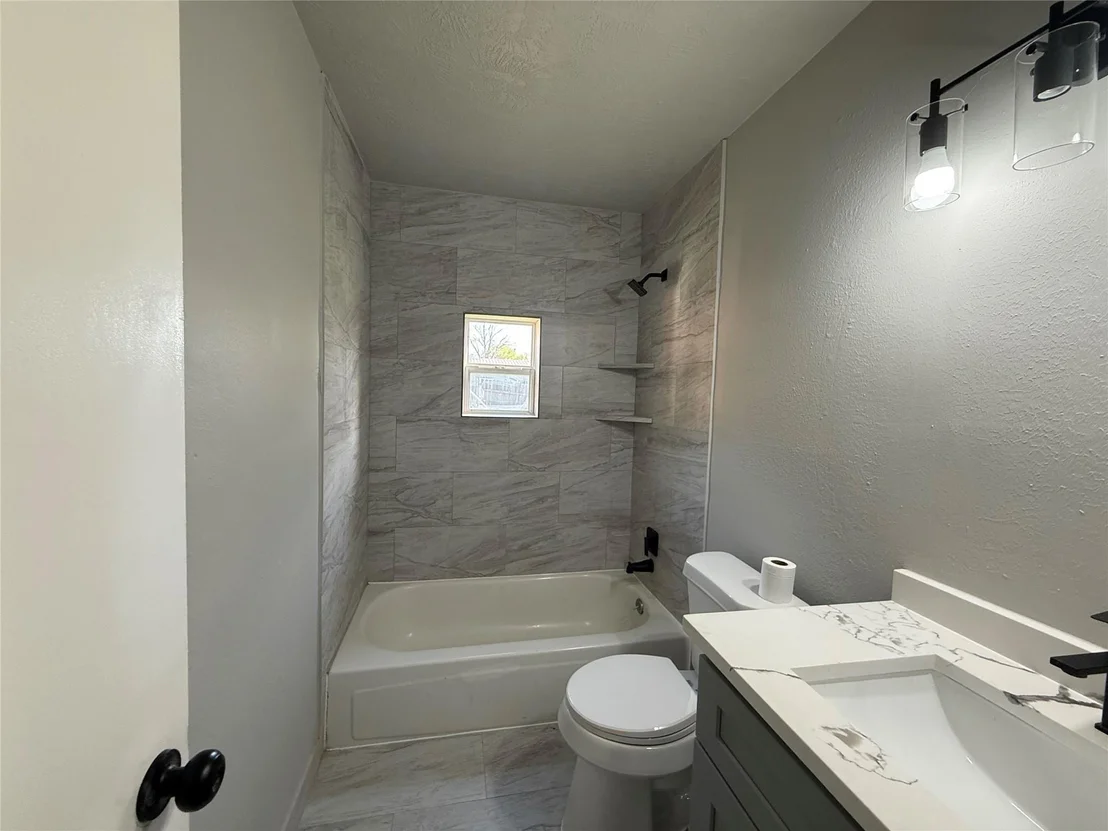 Photo of 5402 Flamingo Drive