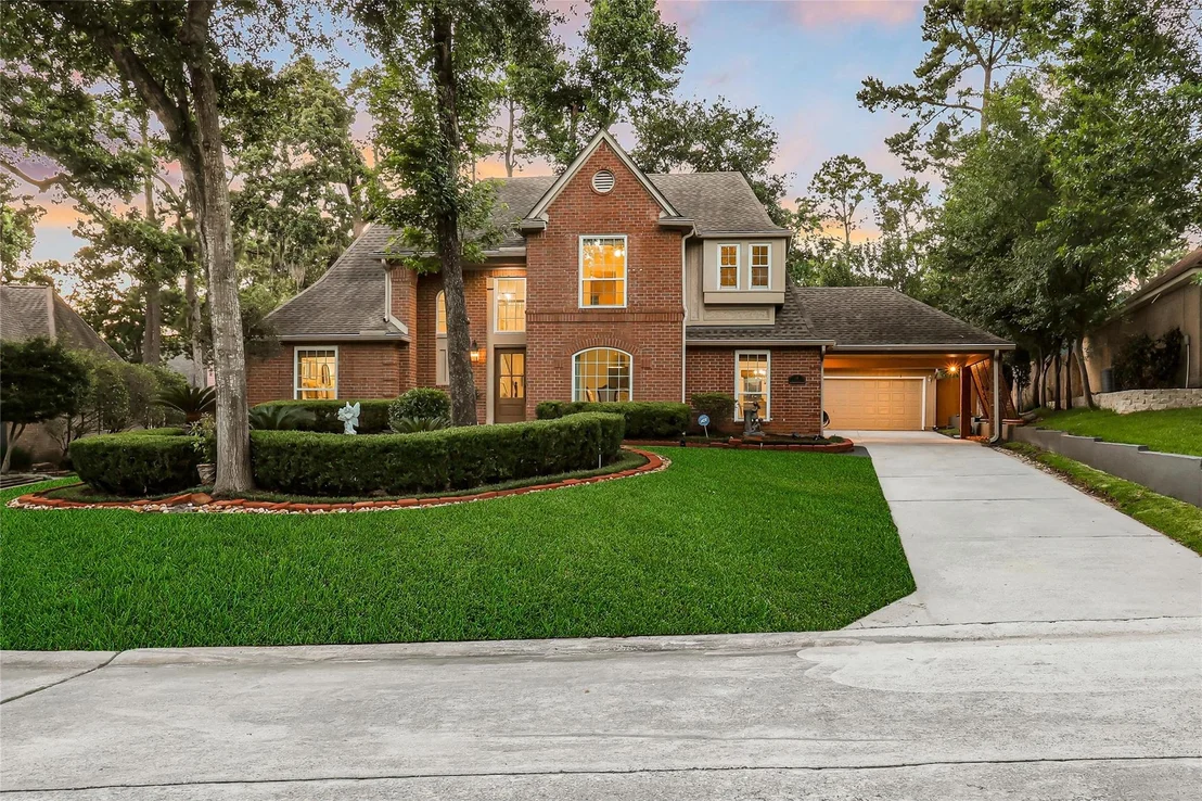 Photo of 14 Twin Springs Place