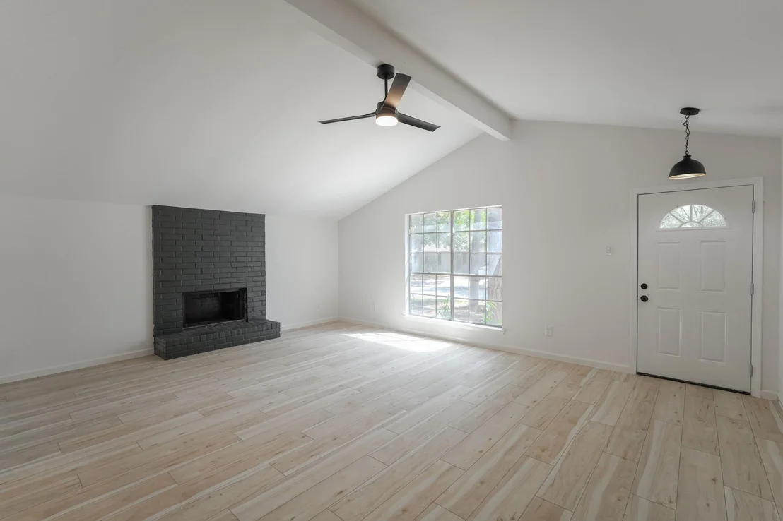 Photo of 5311 Oaklynn Drive