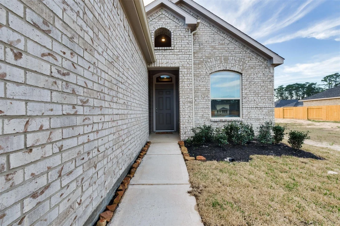 Photo of 5907 Grantgrala Drive