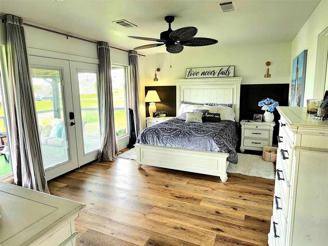 Photo of 292 Echo Lane