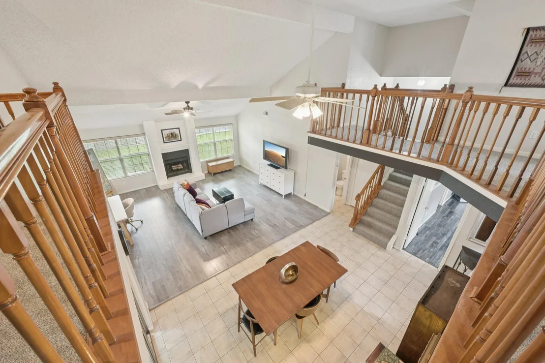 Photo of 3218 Knoll West Drive