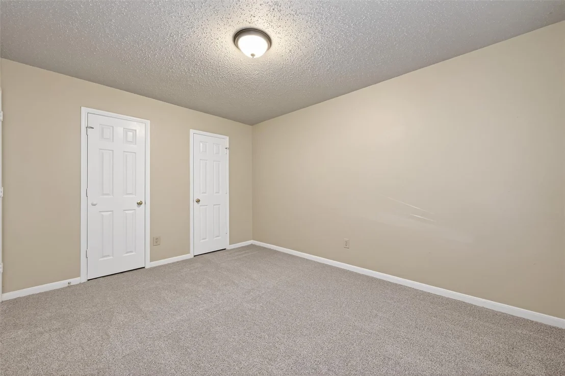 Photo of 19139 Long Timber Drive