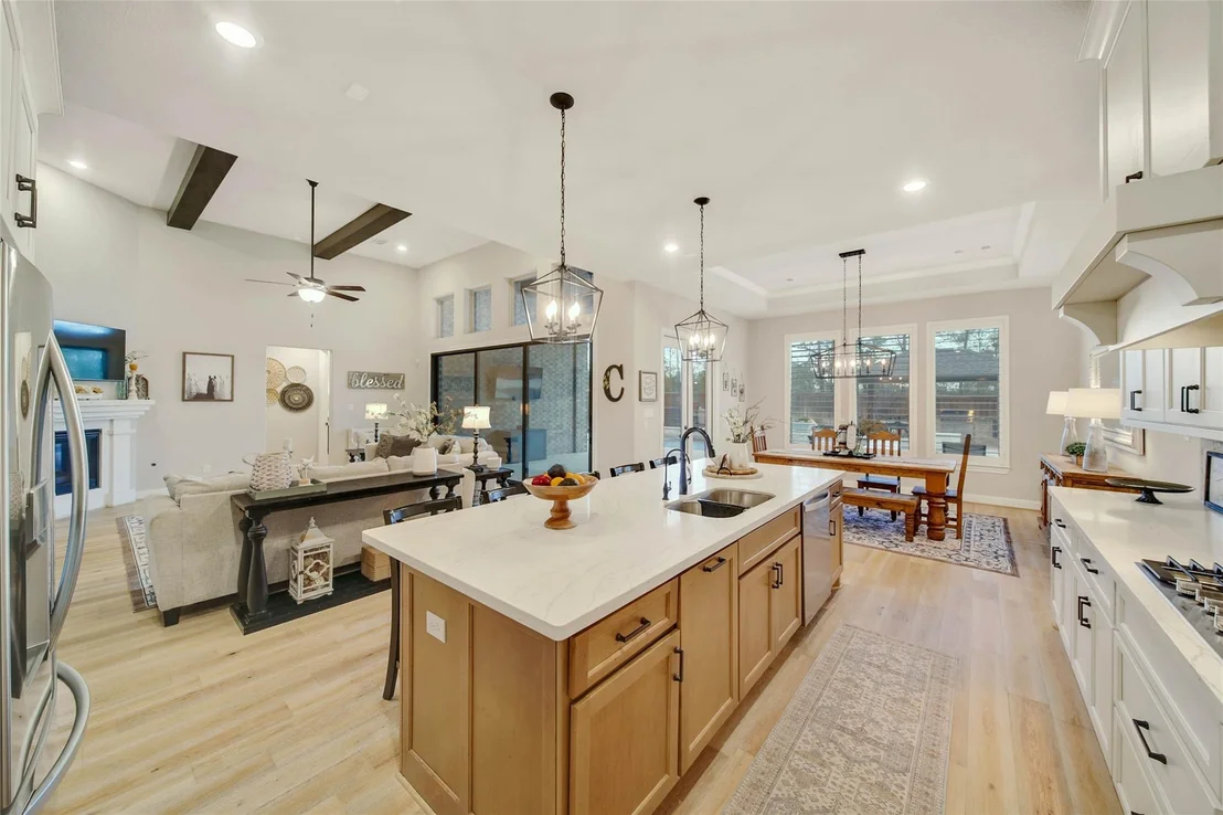 Photo of 28033 Woodland Bend Way