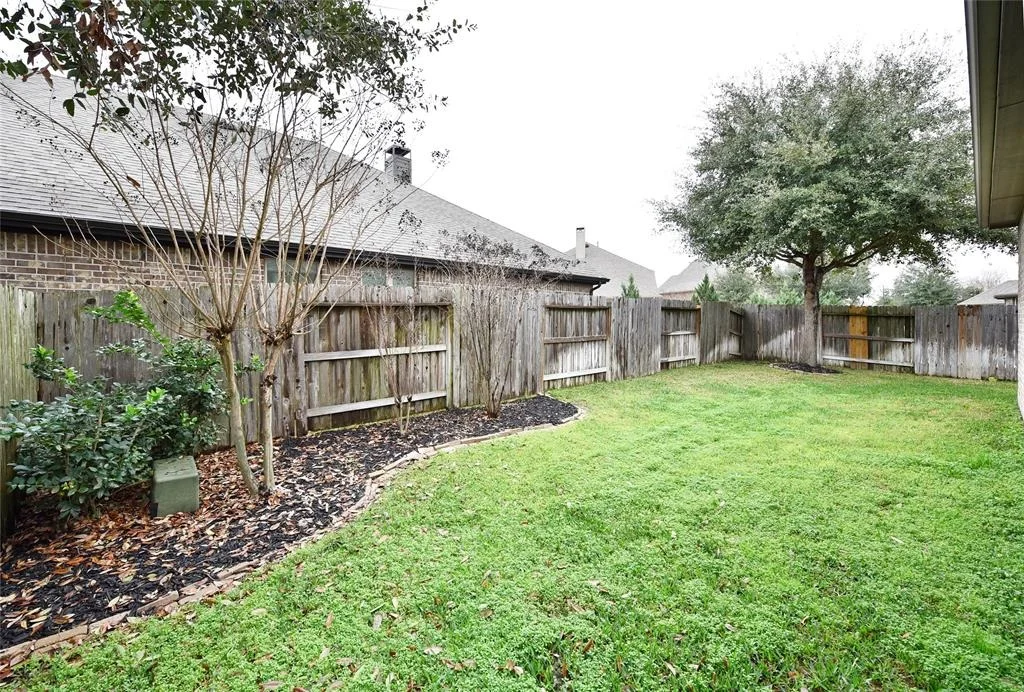 Photo of 6007 Hedgepark Drive