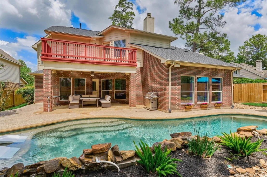 Photo of 11 N French Oaks Circle