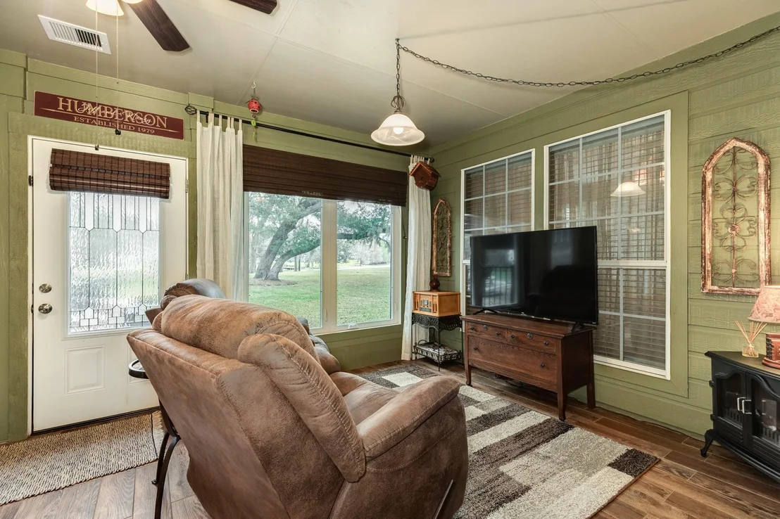 Photo of 2403 Whitetail Lane