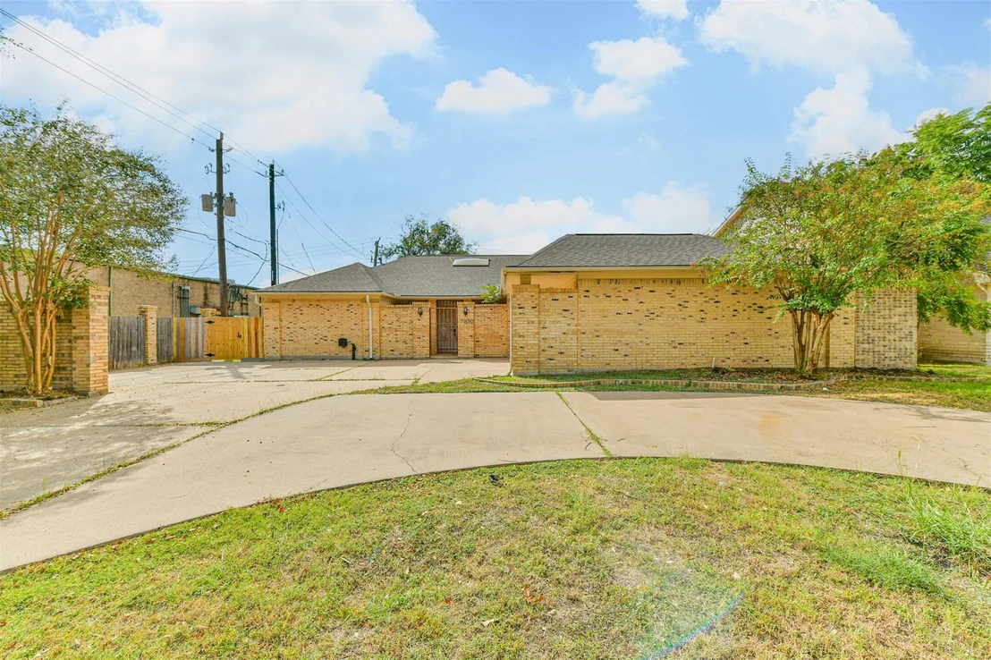 Photo of 7603 Portal Drive
