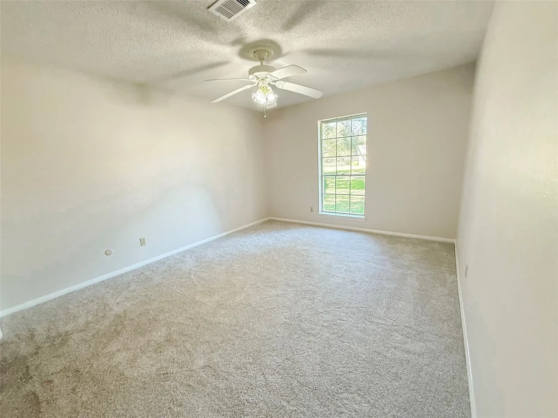 Photo of 104 Iris Street