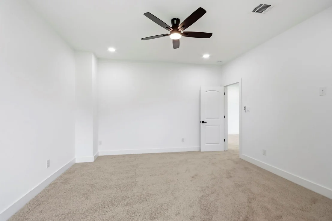 Photo of 17307 Crows Nest Way