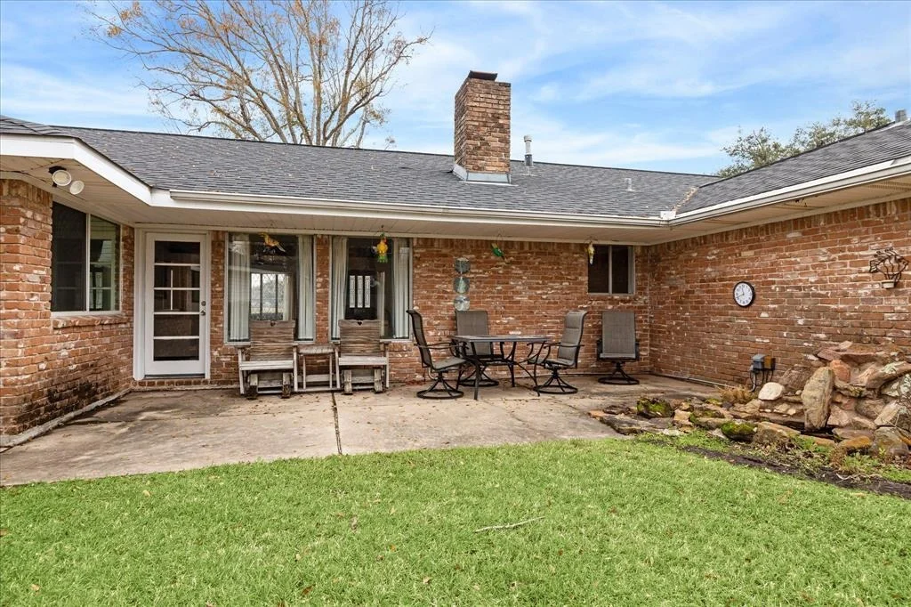 Photo of 10010 Balmforth Lane