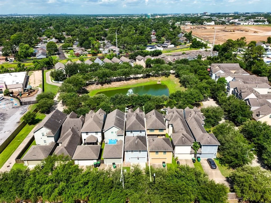 Photo of 4618 Oak Laurel Lane