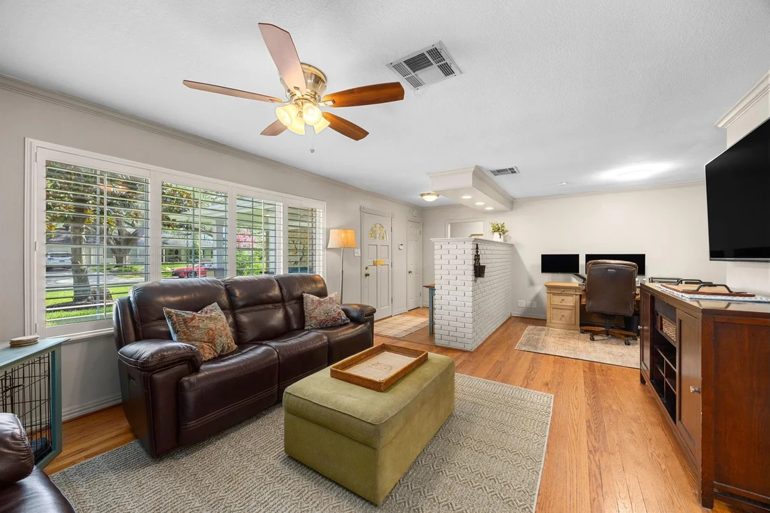 Photo of 8313 Cedarbrake Drive
