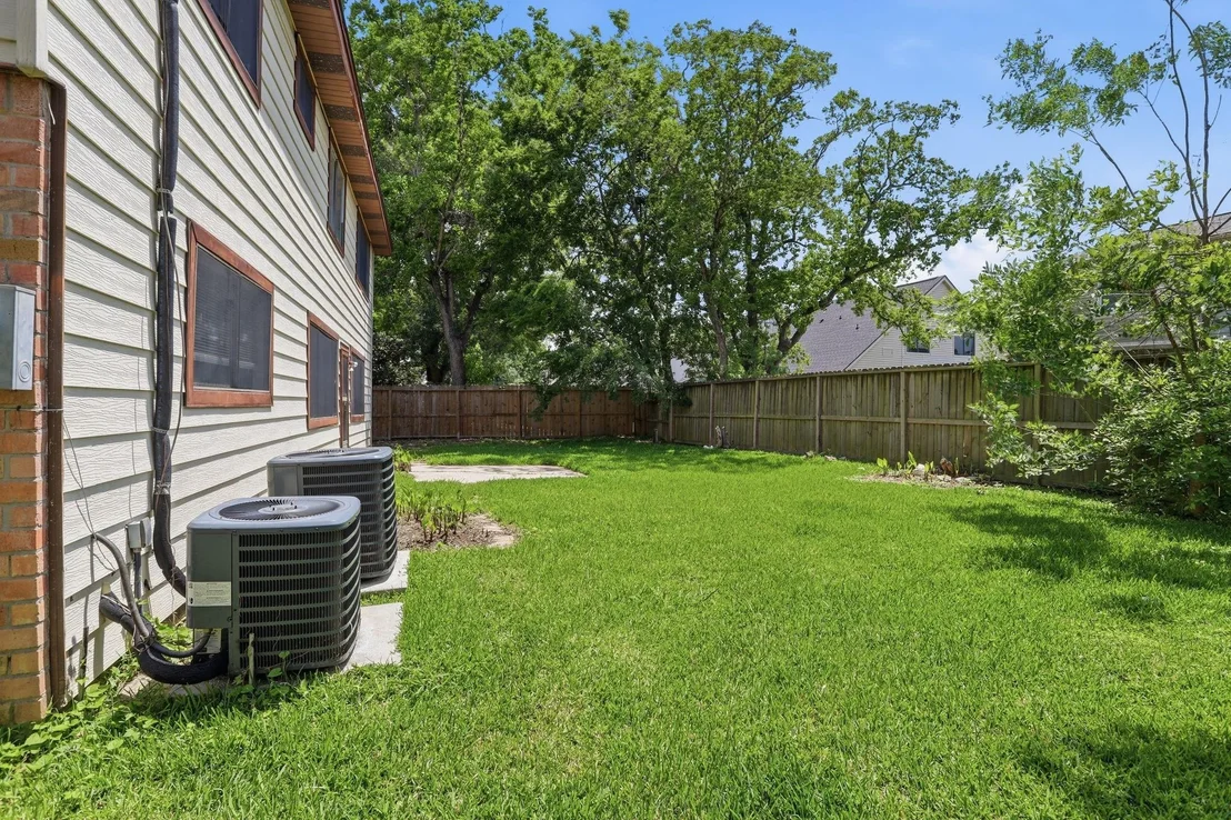 Photo of 2315 Hampton Road