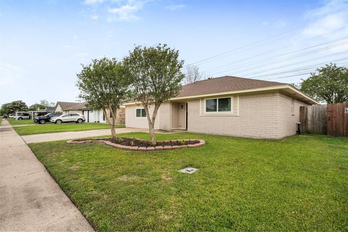 Photo of 4163 Bermuda Drive