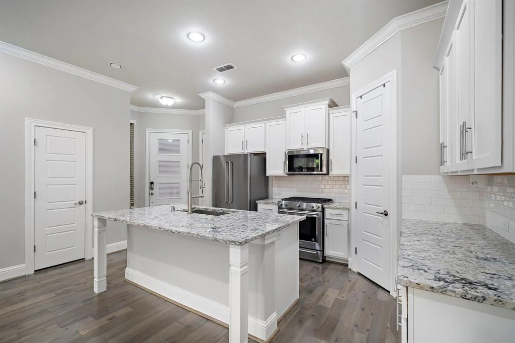 Photo of 1008 Shepherd Oaks Drive