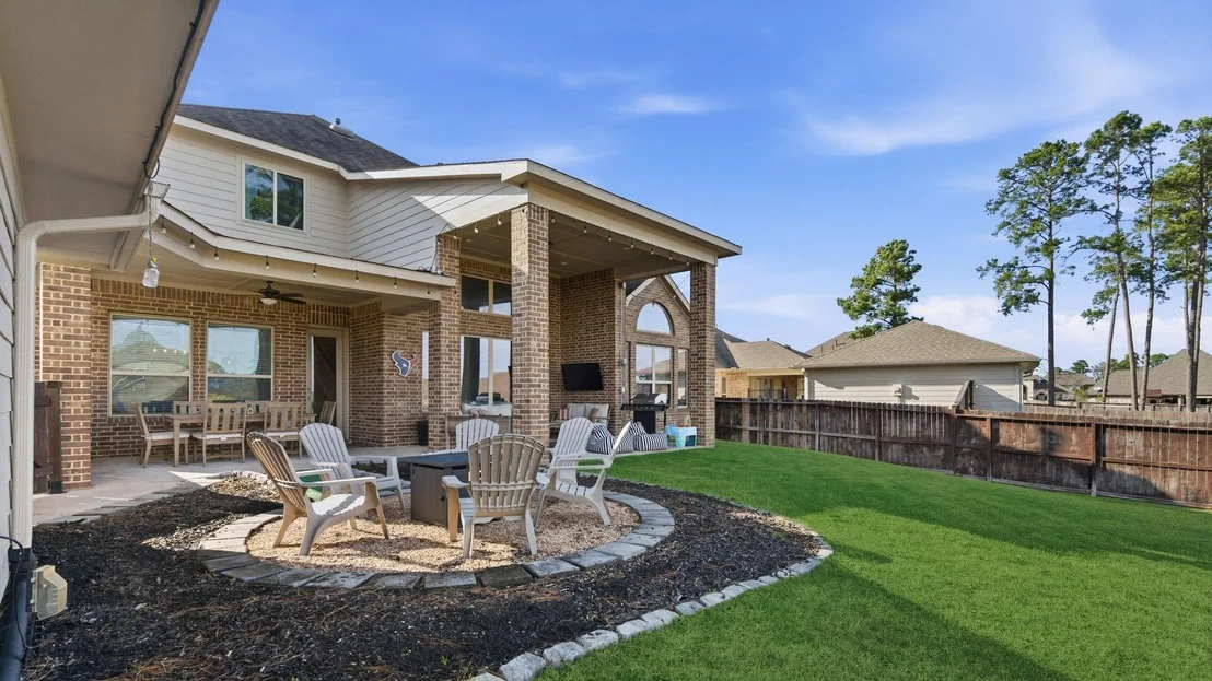 Photo of 40664 Damuth Drive
