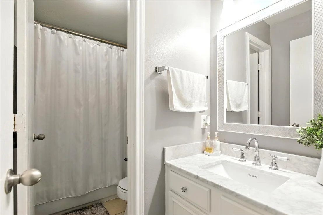 Photo of 9238 Quercus Circle