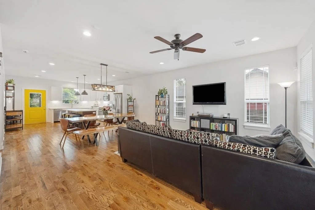 Photo of 3809 Edison Street