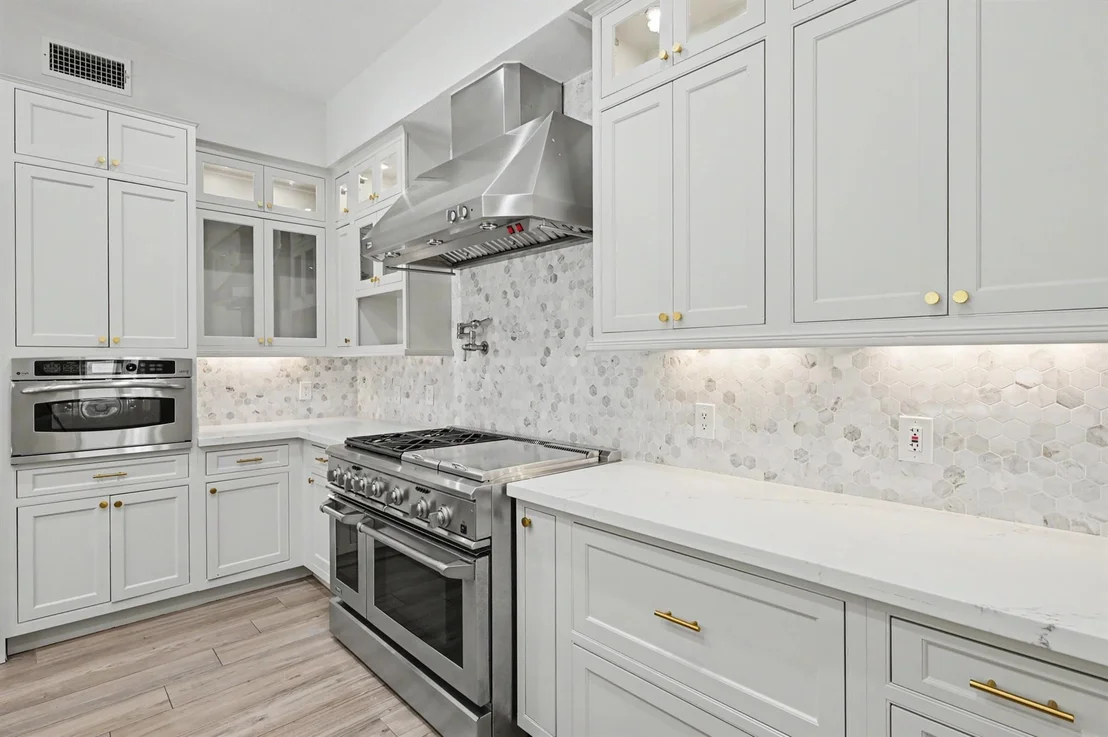 Photo of 60 La Jolla Circle