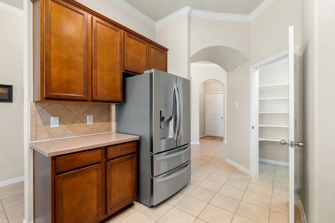Photo of 2911 Empire Oaks Lane