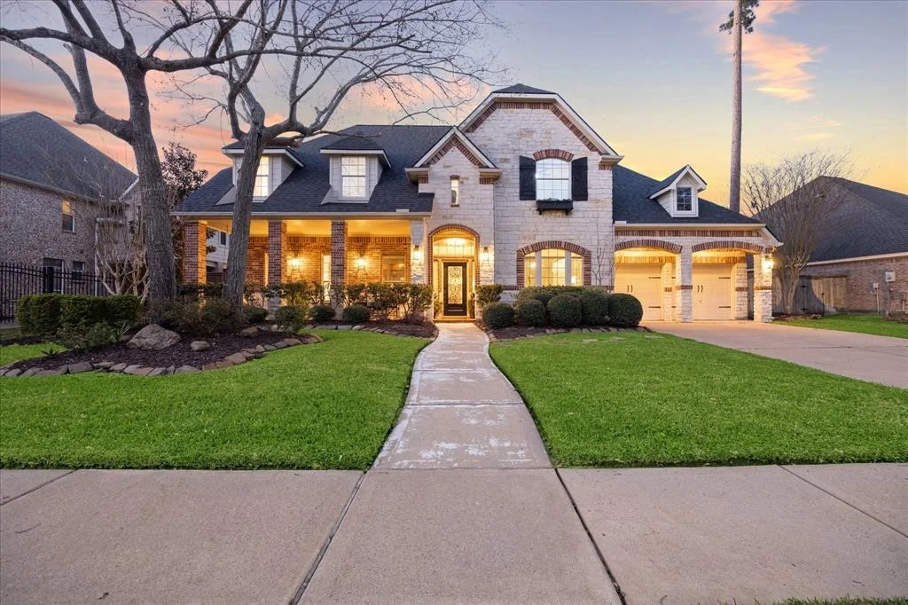 Photo of 1303 Roseberry Manor Drive