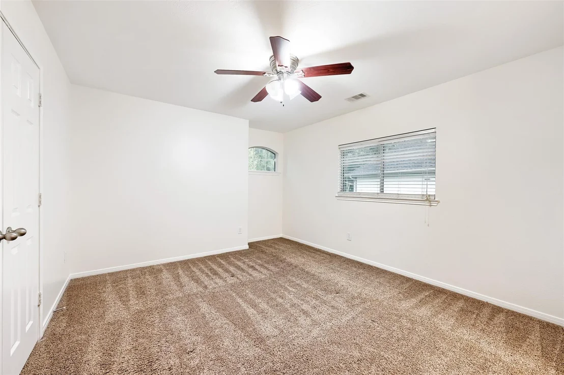 Photo of 511 Silver Creek Circle