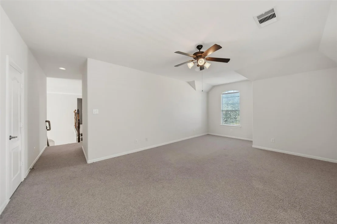 Photo of 25802 Northcrest Drive