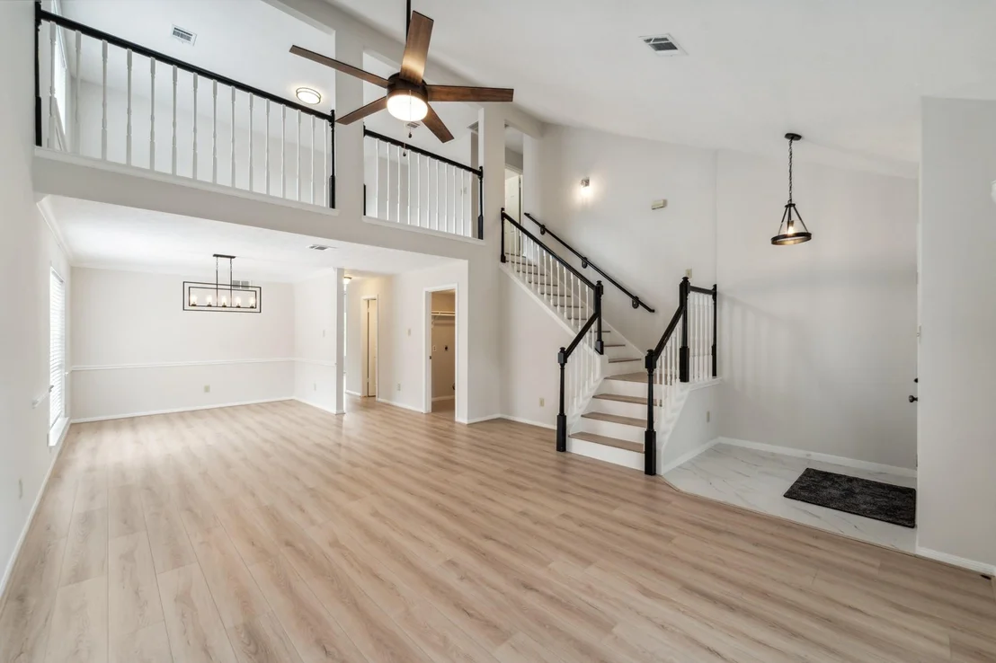 Photo of 13038 Skymeadow Drive
