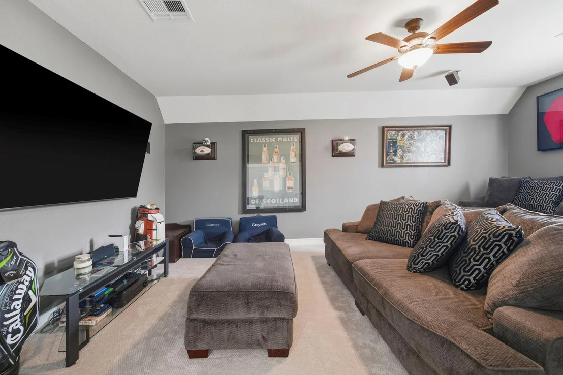 Photo of 9606 Stonecross Bend Drive