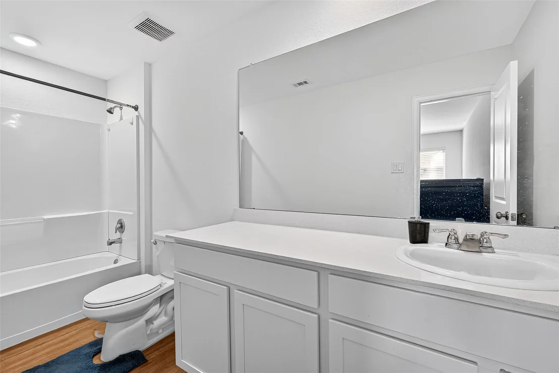 Photo of 27119 Breakaway Lane