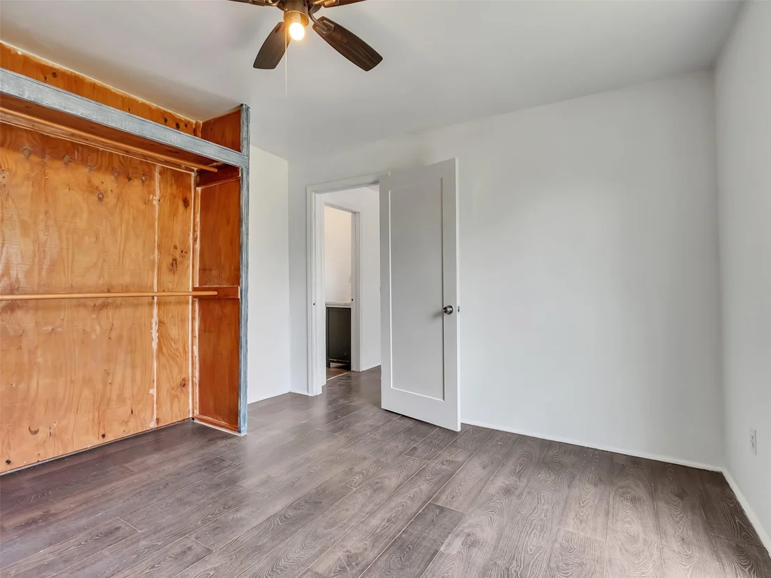 Photo of 5603 N Wayside Drive