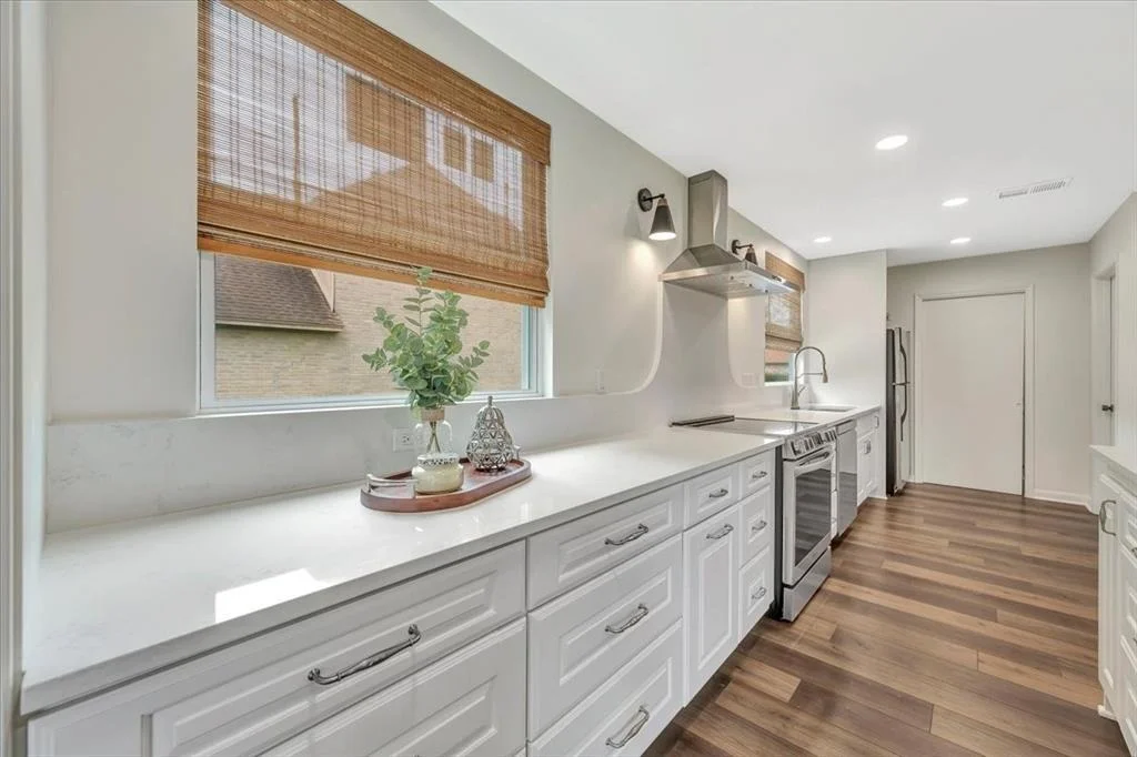 Photo of 15050 Pearhaven Drive
