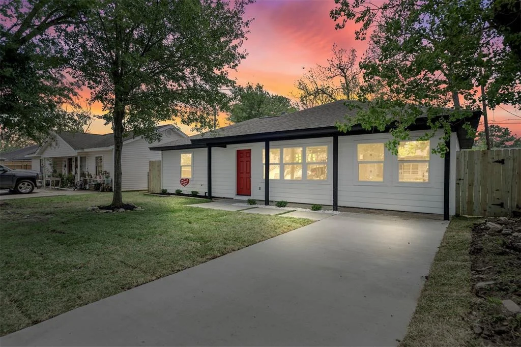 Photo of 1313 Cactus Street